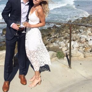 No longer needed! Worn for my rehearsal dinner!